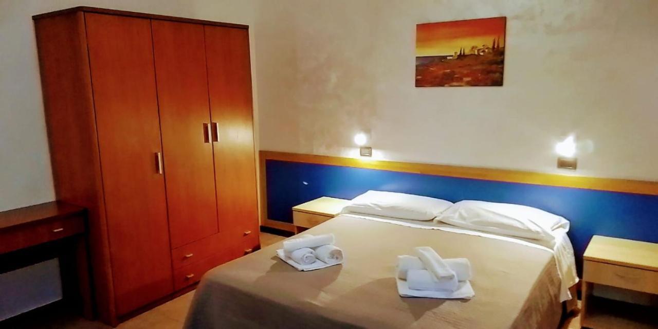 Residence Igea Rimini Buitenkant foto